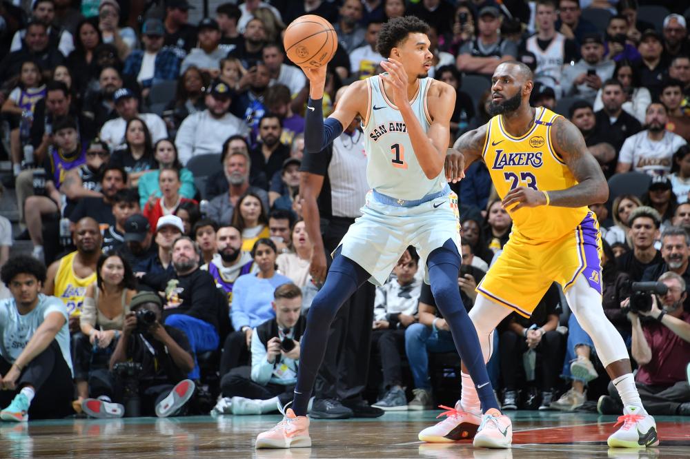 各类比赛中 各类比赛中