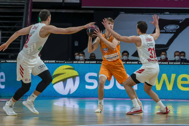 人士透露 人士透露